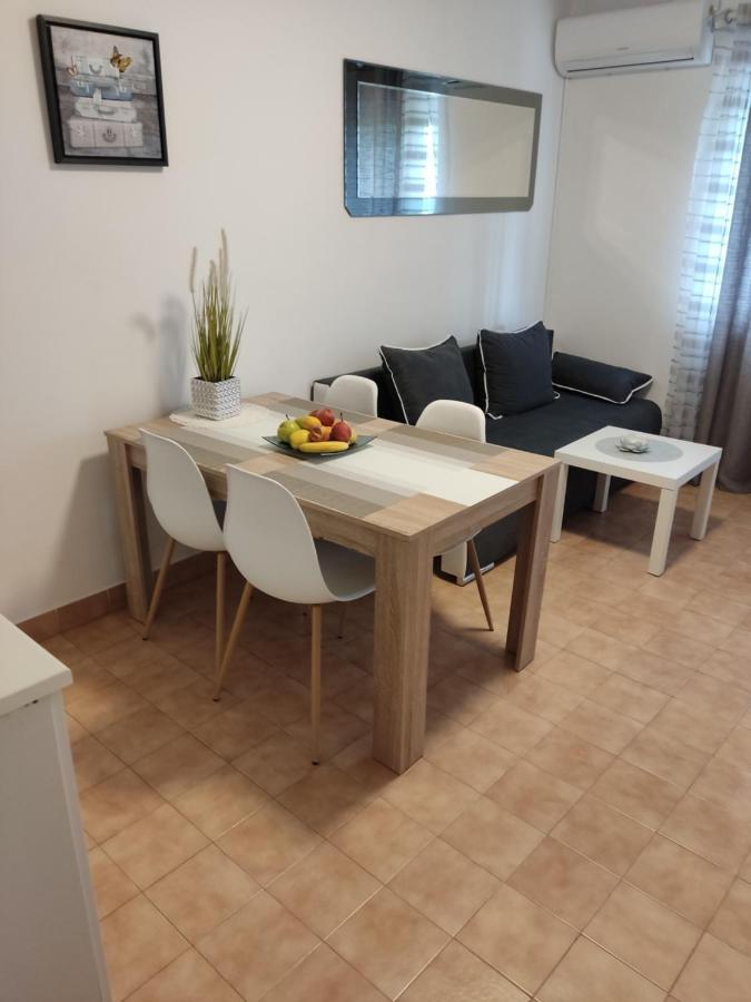 شقة Sun House Brzac المظهر الخارجي الصورة
