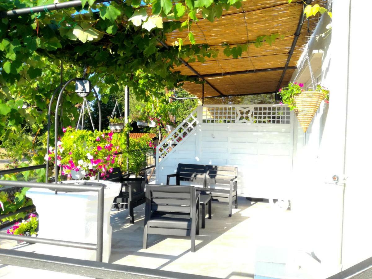 شقة Sun House Brzac المظهر الخارجي الصورة